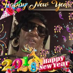 Meet your Posher, Yvette